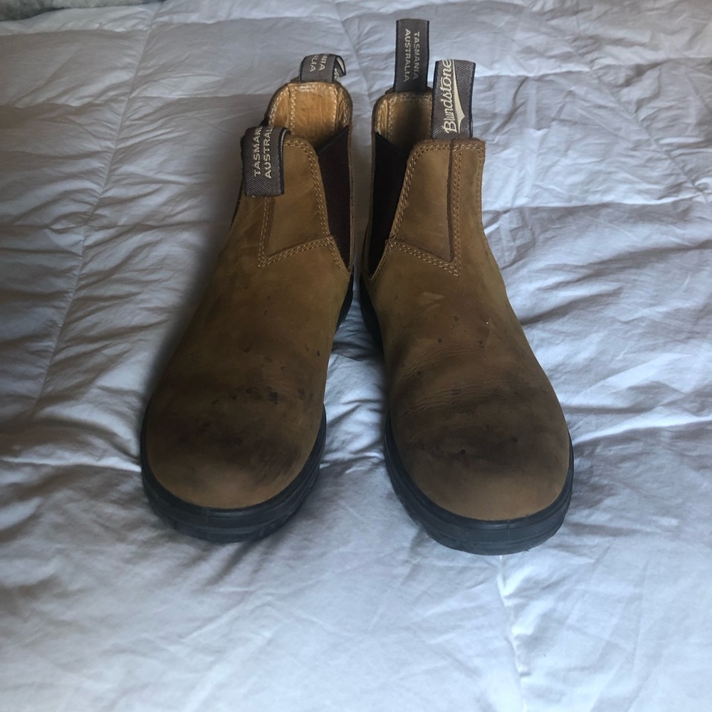 Womens Crazy Horse Blundstones - 562